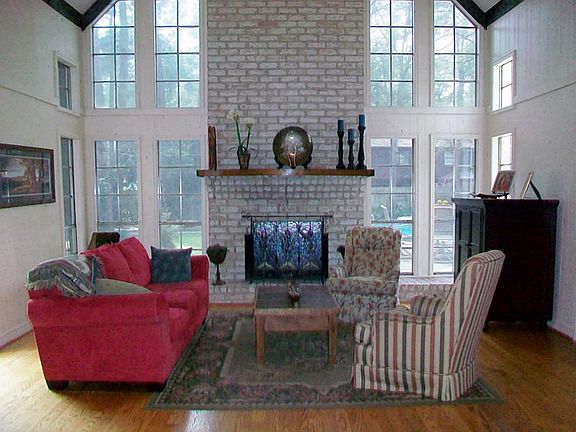 WINDOWS VIEW THE MOON & STARS BY NIGHT