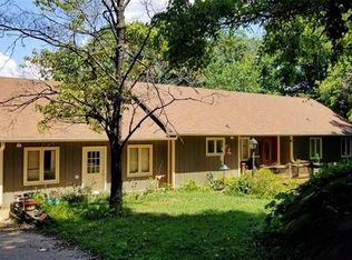 8300 Tuckalake Dr, Charlotte, NC 28215