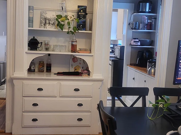 31 Amaranth Ave #1 — Photo 1