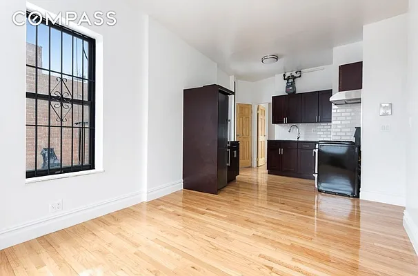 Rented by Compass | media 20