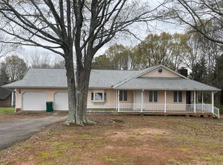 310 Bagwell Dr, Pauline, SC 29374