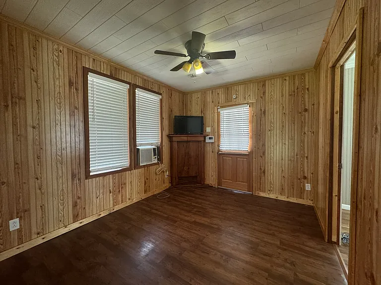408 E Roosevelt St — Photo 3