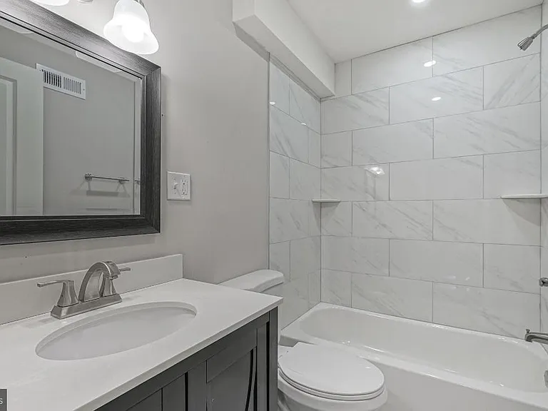 1702 N Gratz St #2 — Photo 11