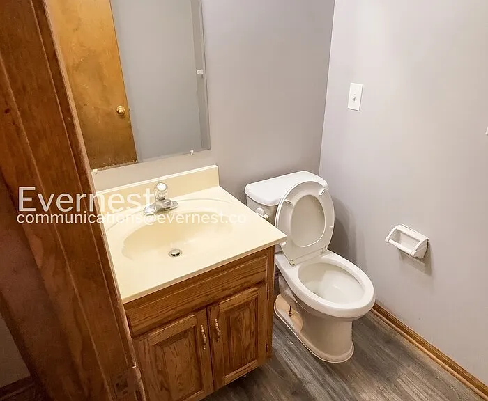 1041 Dean Dr — Photo 15