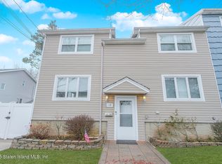 118 Vincent Ave, Staten Island, NY 10306