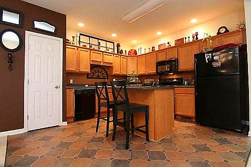 Kitchen has pantry