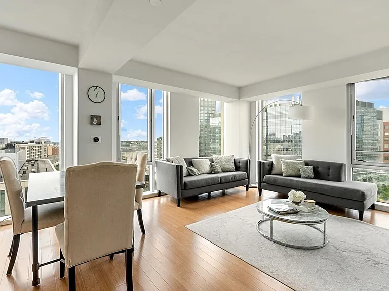 2 Earhart St #1103 — Photo 4