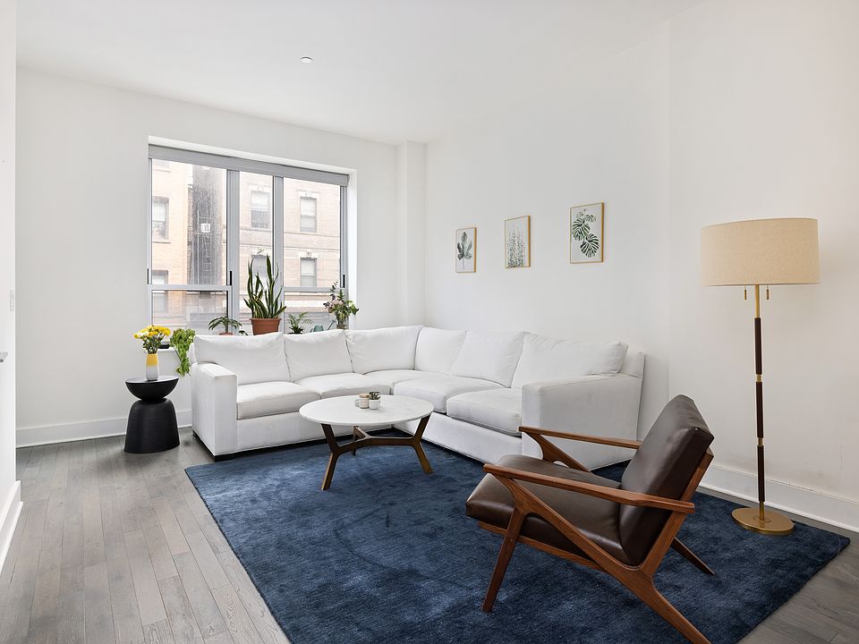 1st image of 416 W 52nd St #320