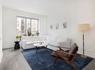 416 W 52nd St #320, New York, NY 10019