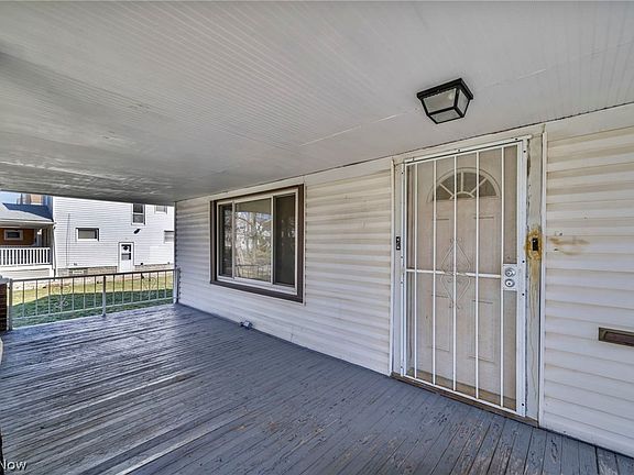 5th image of 3261 E 119th St