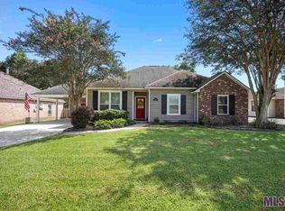 18592 Perkins Oak Rd, Prairieville, LA 70769