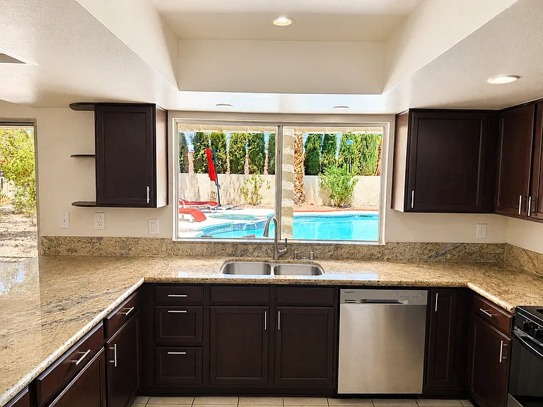 2605 Ashmoore Dr — Photo 9