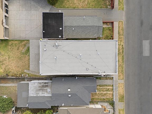3rd image of 1619 Chanslor Ave