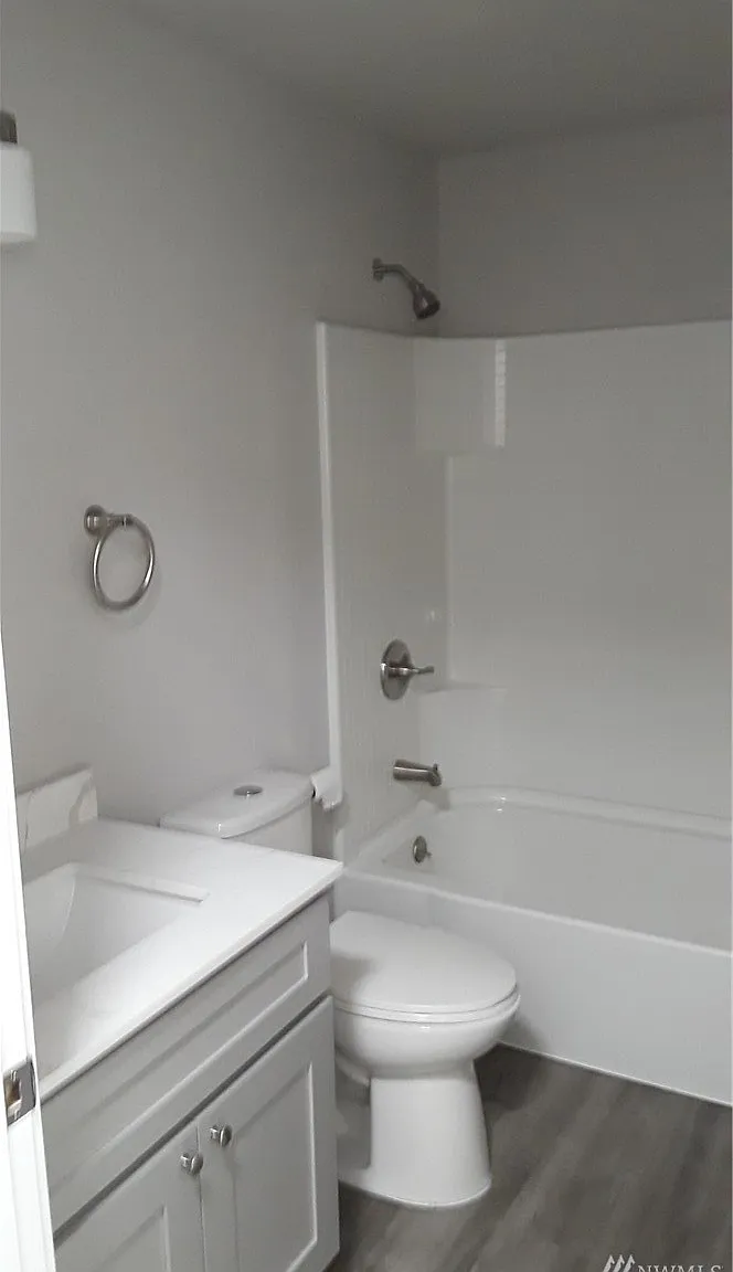 2 bed, 768 sqft, $1,850 — Photo 4