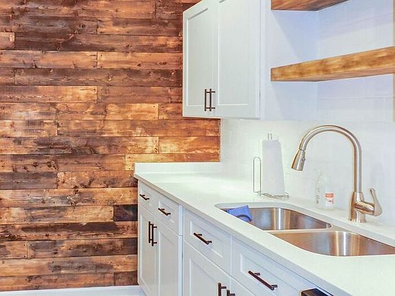 2nd image of 44757 Woodlake Ct APT 738