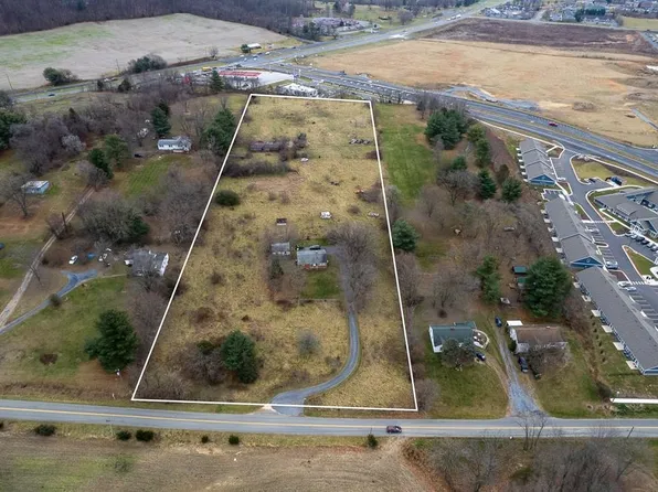 235 Boyers Rd, Harrisonburg, VA 22801