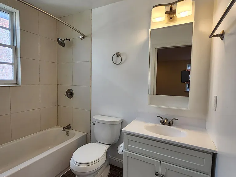 6106 41st Ave #B — Photo 24