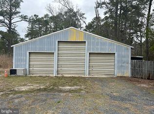 27032 Oriole Rd, Princess Anne, MD 21853