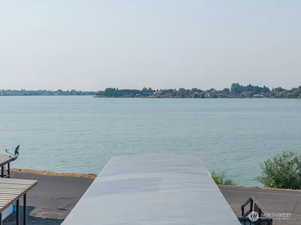 1908 W Marina Drive #9, Moses Lake, WA 98837