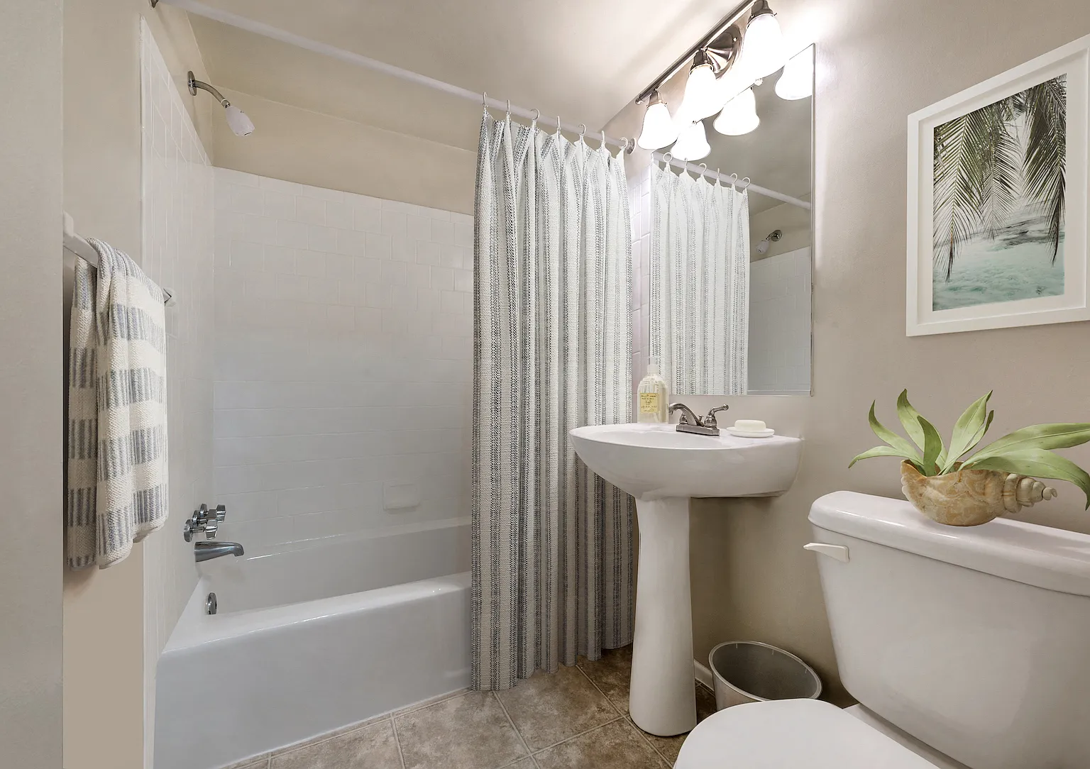 Southview — Photo 2