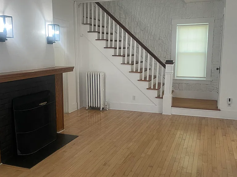 30 Baker St — Photo 4