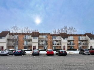 2404 Marquette Rd APT 3, Peru, IL 61354