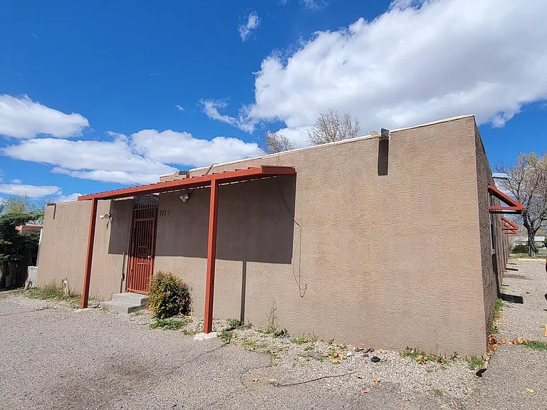 Beautiful 2 Bedroom Casita w/ Yard in Gated NE Heights Compound — Photo 14