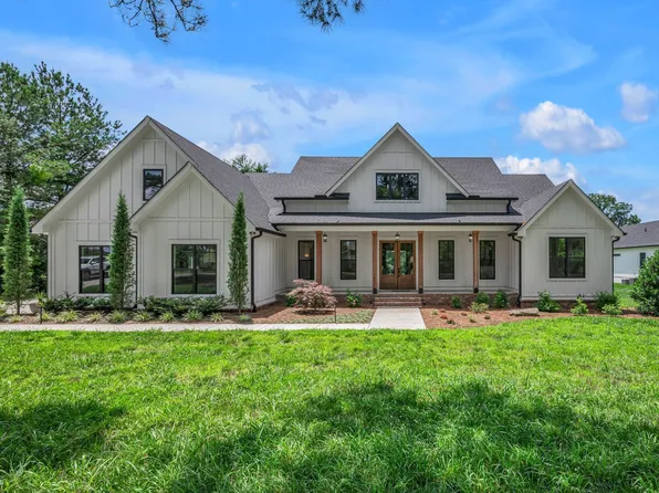 445 Old Pond Ln Lot 3, Dickson, TN 37055