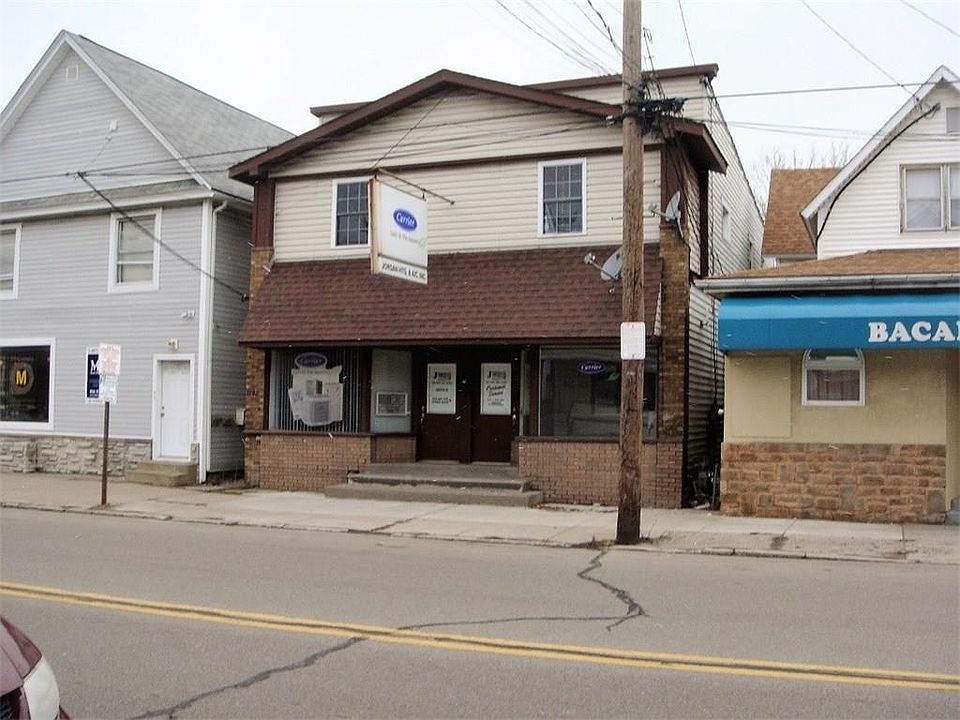 1st image of 1160 W 26th St