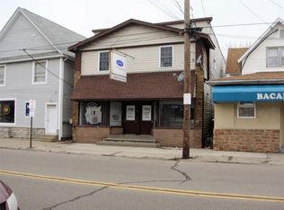 1160 W 26th St, Erie, PA 16508