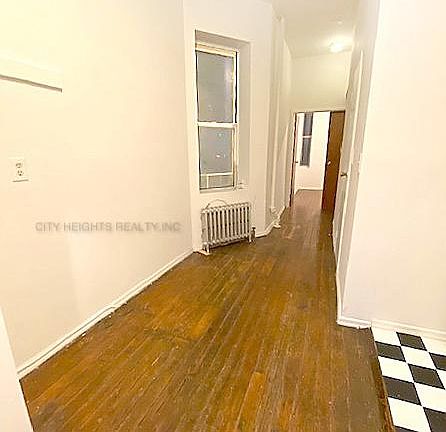 5th image of 221 Avenue A