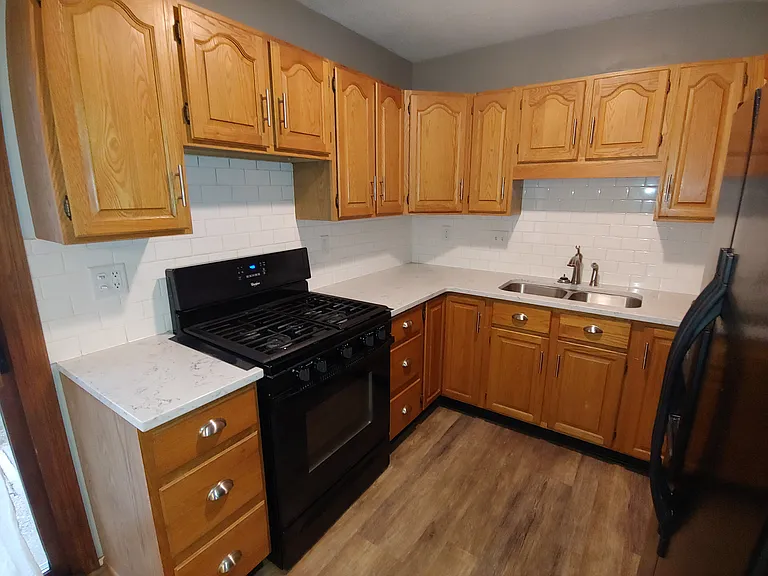4080 Boston Dr — Photo 7