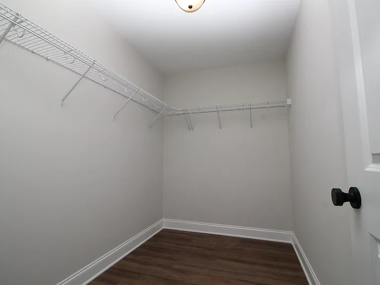 179 Langley Dr — Photo 7