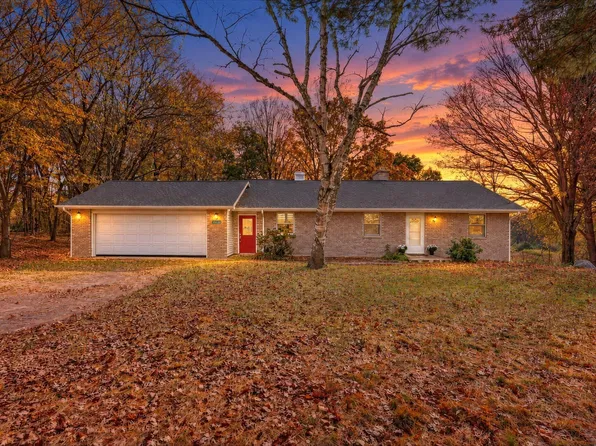 6524 Cannonsburg Rd NE, Belmont, MI 49306