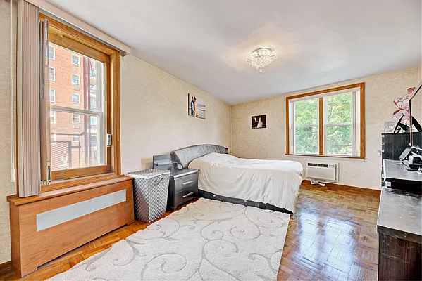 Sold by Ilite Realty Inc | media 6