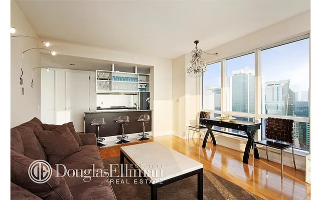 Rented by Douglas Elliman | media 33