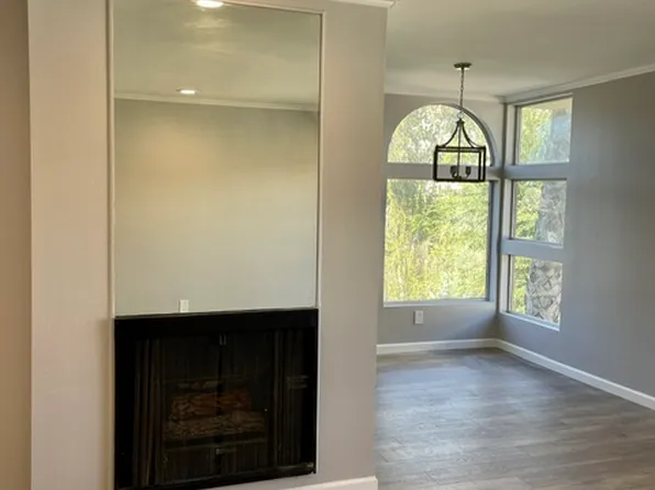 13046 Moorpark St, Studio City, CA