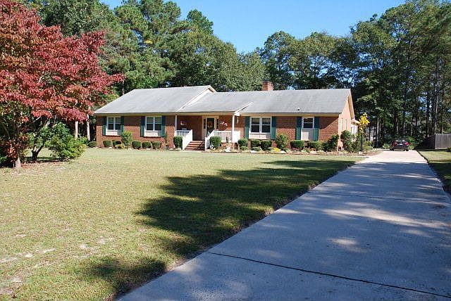 1st image of 2611 Old Plantation Dr