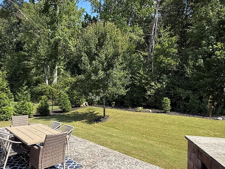 1222 Rickard Dr — Photo 9