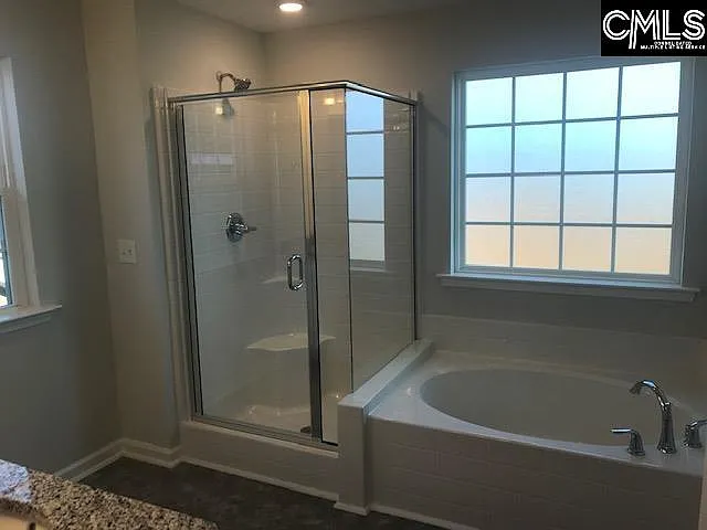 1342 Tamarind Ln — Photo 18
