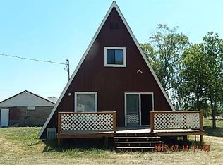 201 N Dougan Ave, Oacoma, SD 57365