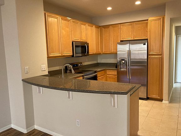 2nd image of 350 K St Unit 411