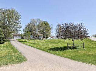 7370 Hillendale Rd NW, Nowthen, MN 55330