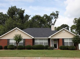 125 Mossydale Ln, Albany, GA 31721