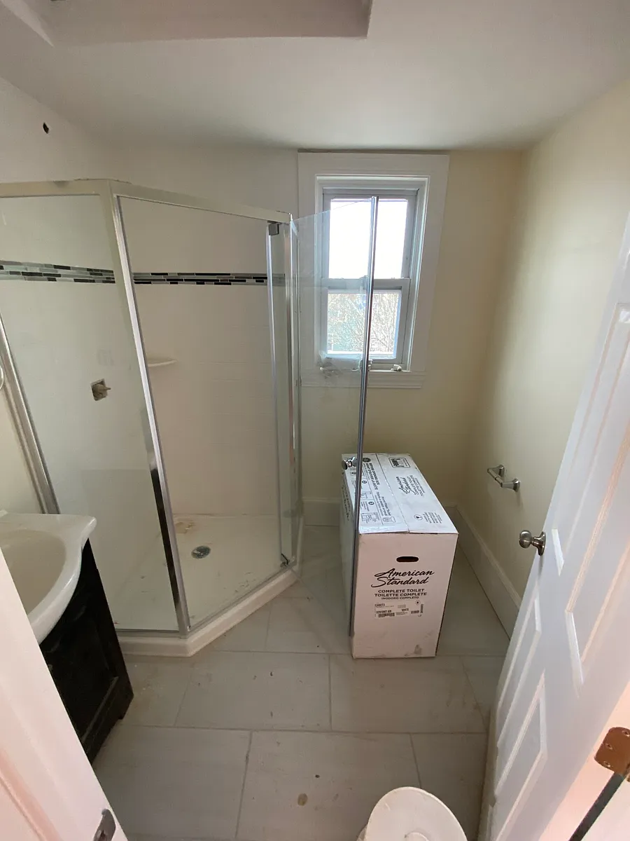 Building Photo - 10 Lowell Cir #2