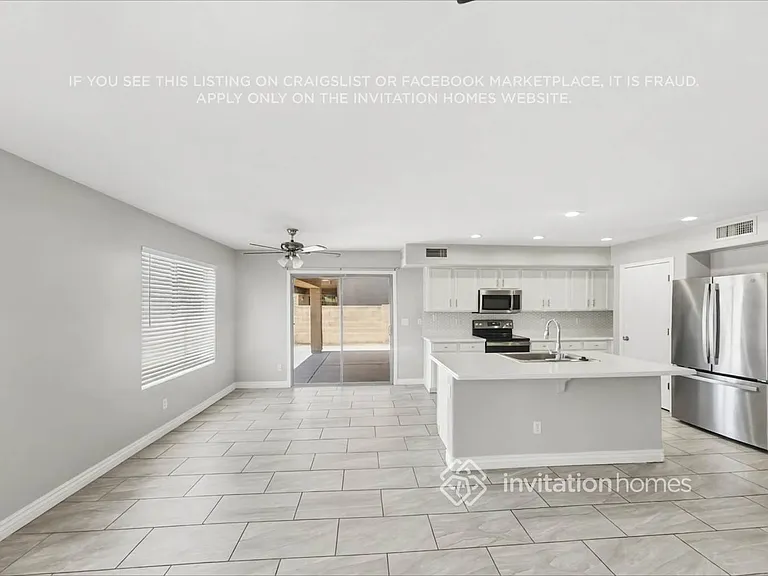 25541 W Pioneer St — Photo 14