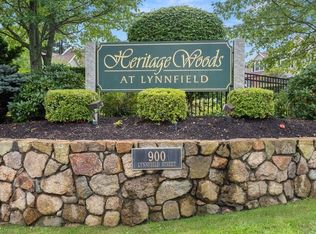 900 Lynnfield St UNIT 34, Lynnfield, MA 01940
