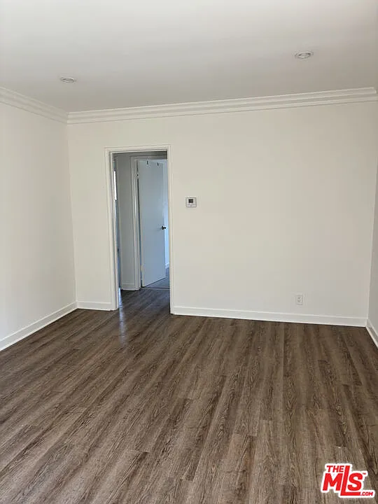 2 bed, 2.0 bath, 1000 sqft, $2,500 — Photo 3