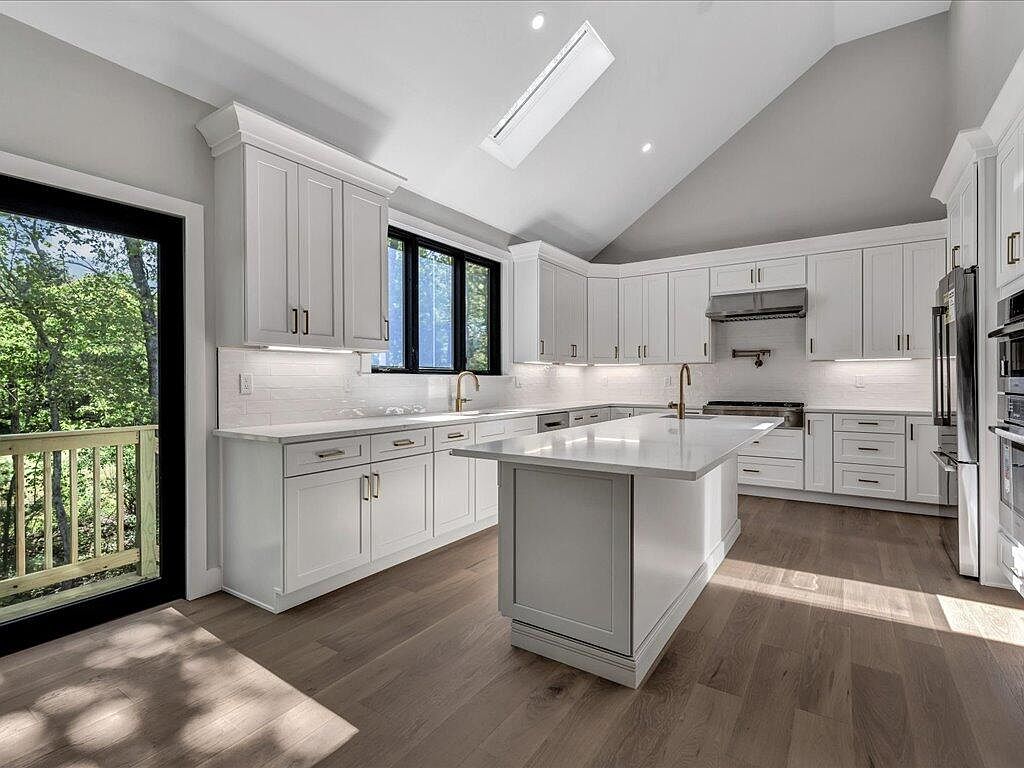 22 Casper Circle, Mashpee, MA 02649 Zillow