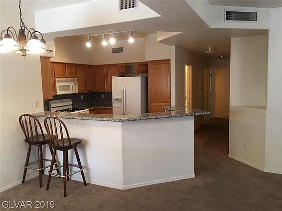 5th image of 102 Topsail Dr #0